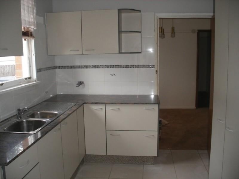 2 Hinkler Avenue, Ermington NSW 2115