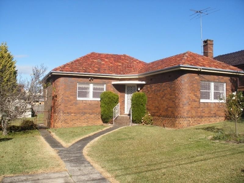 24 Dickson Avenue, West Ryde NSW 2114