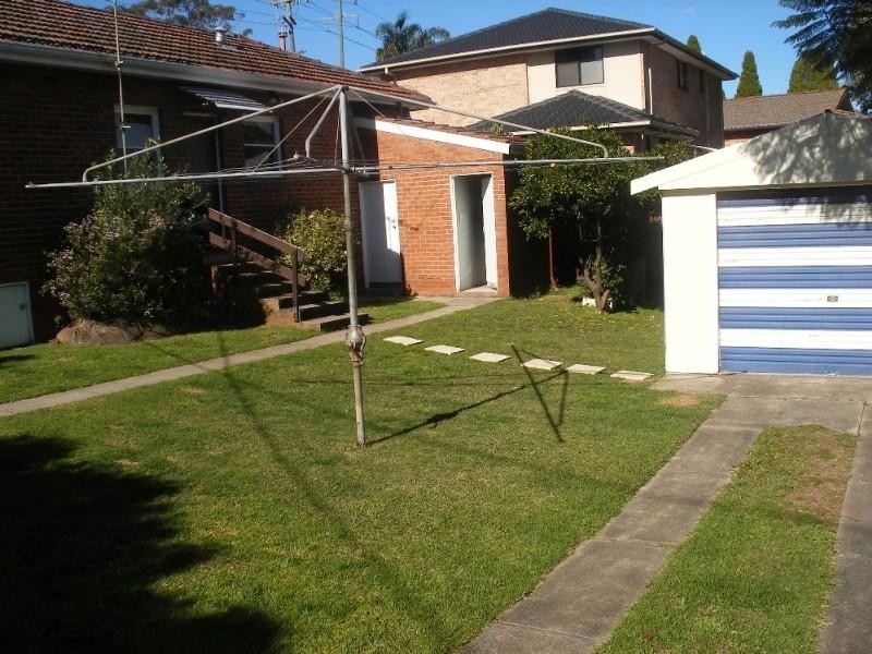 136 Kirby Street, Dundas NSW 2117