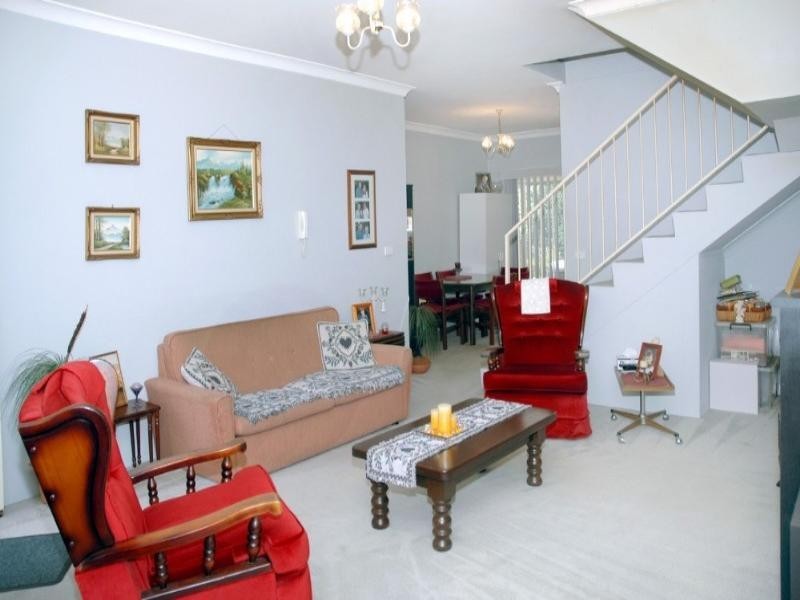 24/49 Bettington Road, Oatlands NSW 2117