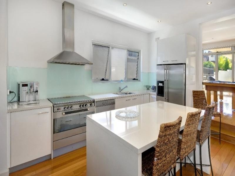 19 Lind Avenue, Oatlands NSW 2117