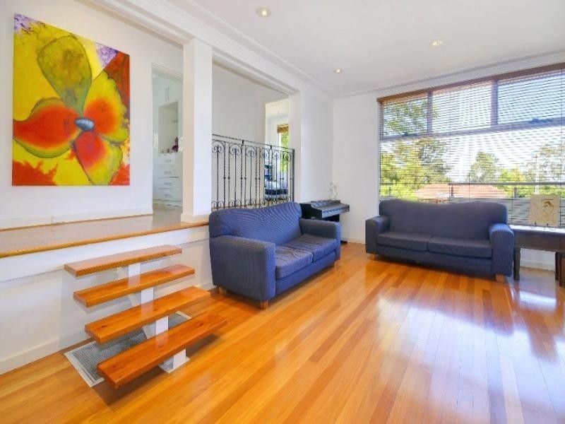 19 Lind Avenue, Oatlands NSW 2117