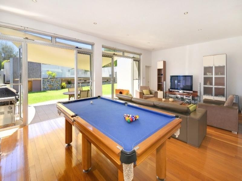 19 Lind Avenue, Oatlands NSW 2117