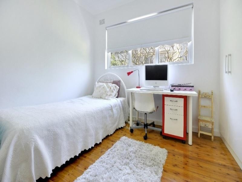 19 Lind Avenue, Oatlands NSW 2117