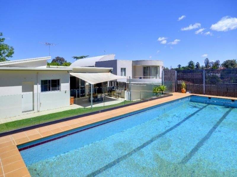 19 Lind Avenue, Oatlands NSW 2117