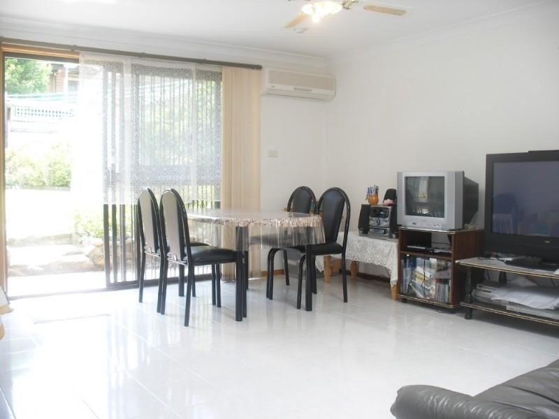 8 Cox Crescent, Dundas Valley NSW 2117