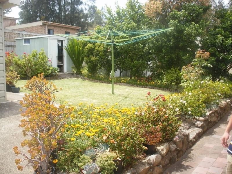 8 Cox Crescent, Dundas Valley NSW 2117