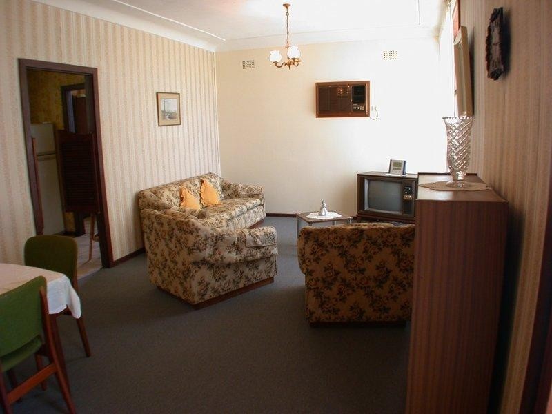 25 Vignes Street, Ermington NSW 2115