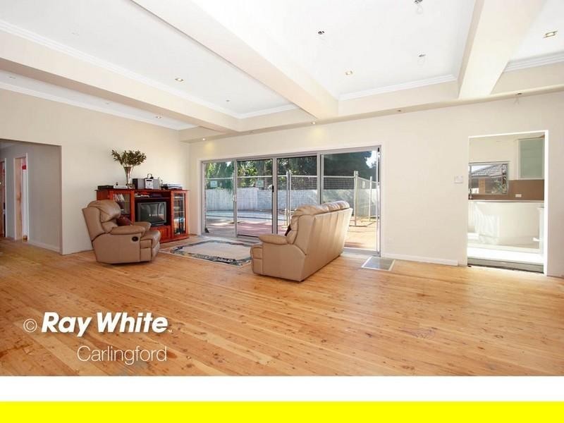 6 Quentin Place, Oatlands NSW 2117