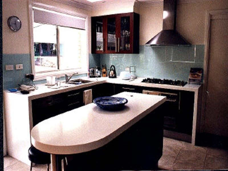 8 Niblick Crescent, Oatlands NSW 2117