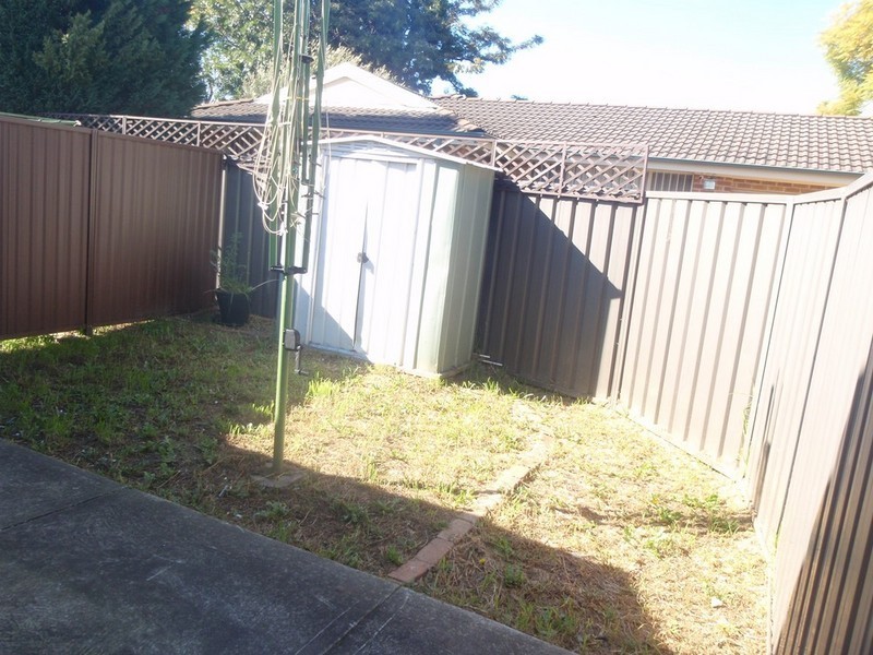 2/24 Hammers Road, Northmead NSW 2152