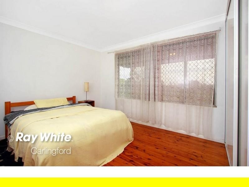 17 Dobson Crescent, Dundas NSW 2117