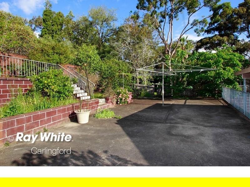 17 Dobson Crescent, Dundas NSW 2117