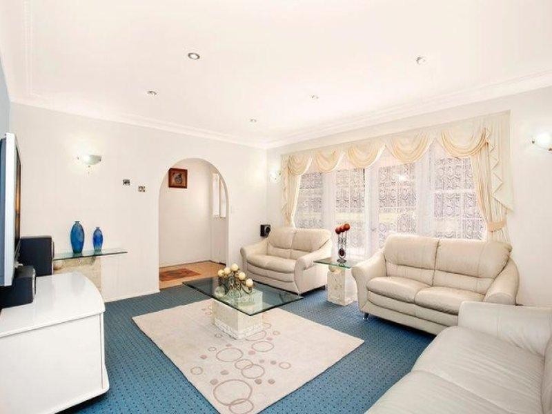 9 Walter Place, Northmead NSW 2152