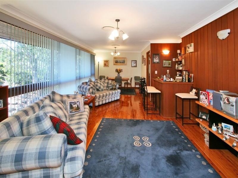 8 Adrian Court, Carlingford NSW 2118