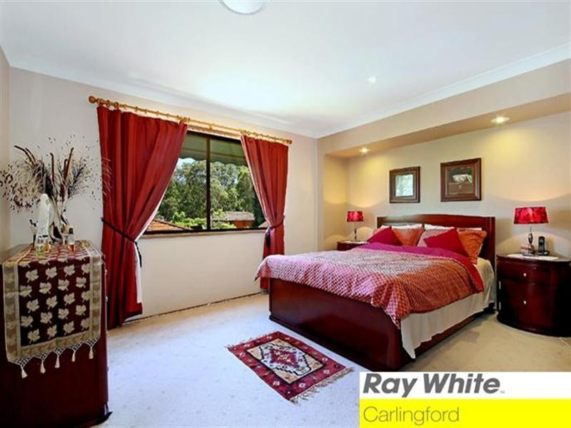 12 Amberwood Place, Castle Hill NSW 2154