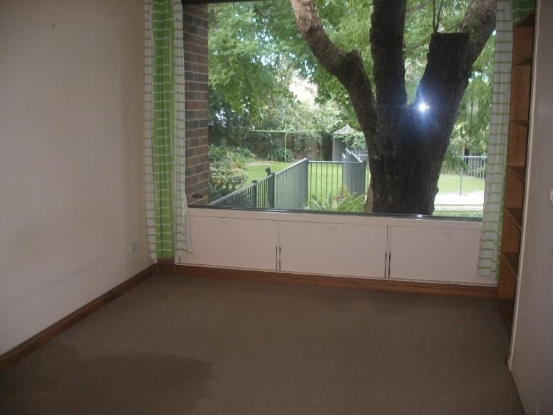 3 The Circle, Oatlands NSW 2117