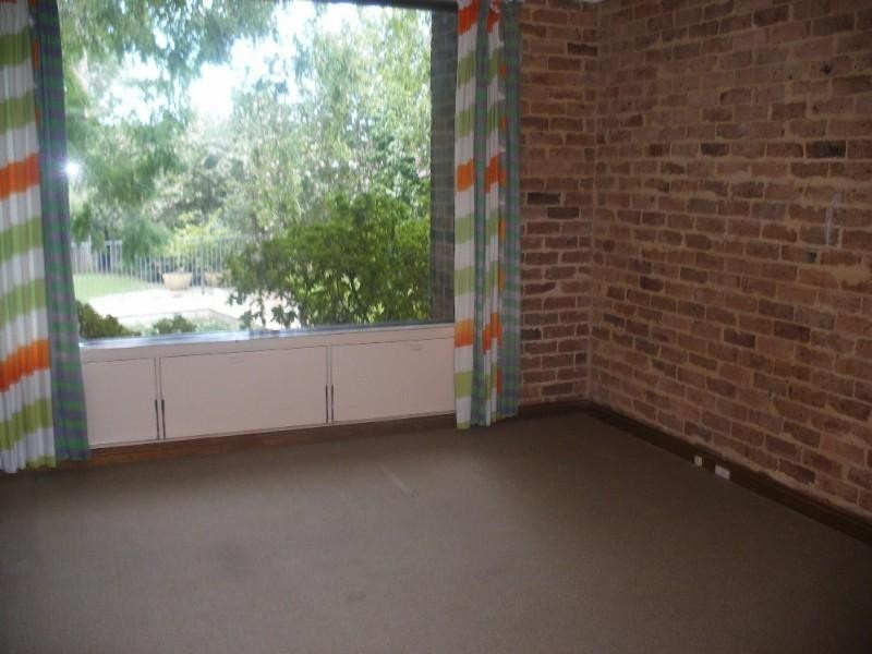 3 The Circle, Oatlands NSW 2117