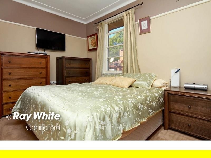 18 Charles Street, Oatlands NSW 2117