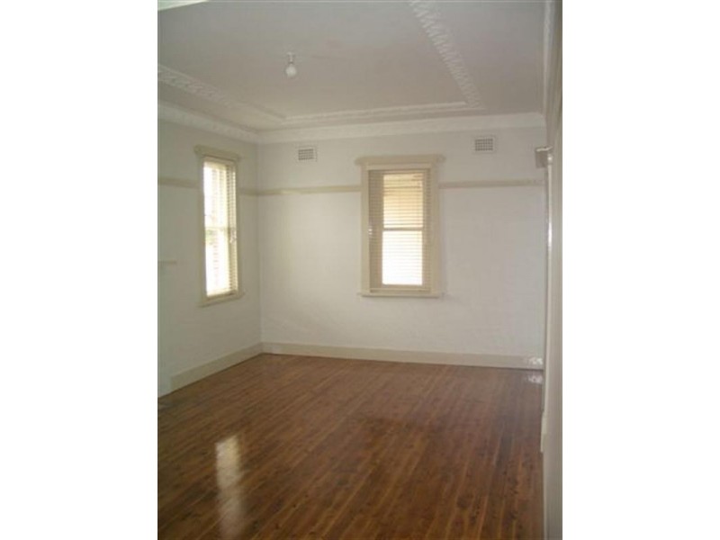 8 Iron Street, North Parramatta NSW 2151