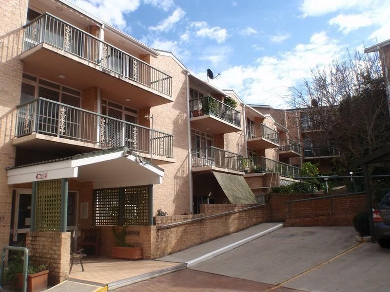 18/15 Wyoming Avenue, Oatlands NSW 2117