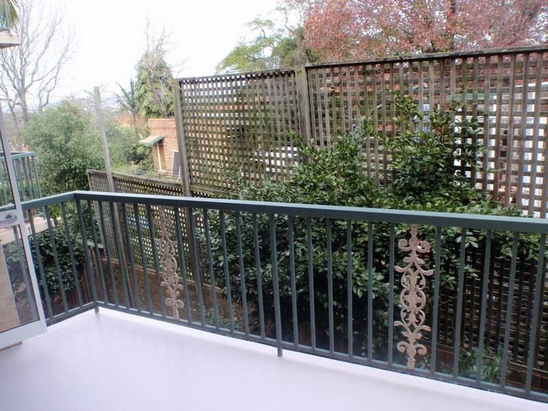 18/15 Wyoming Avenue, Oatlands NSW 2117