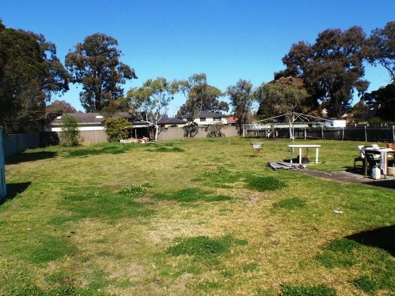 34 Canberra Street, Oxley Park NSW 2760