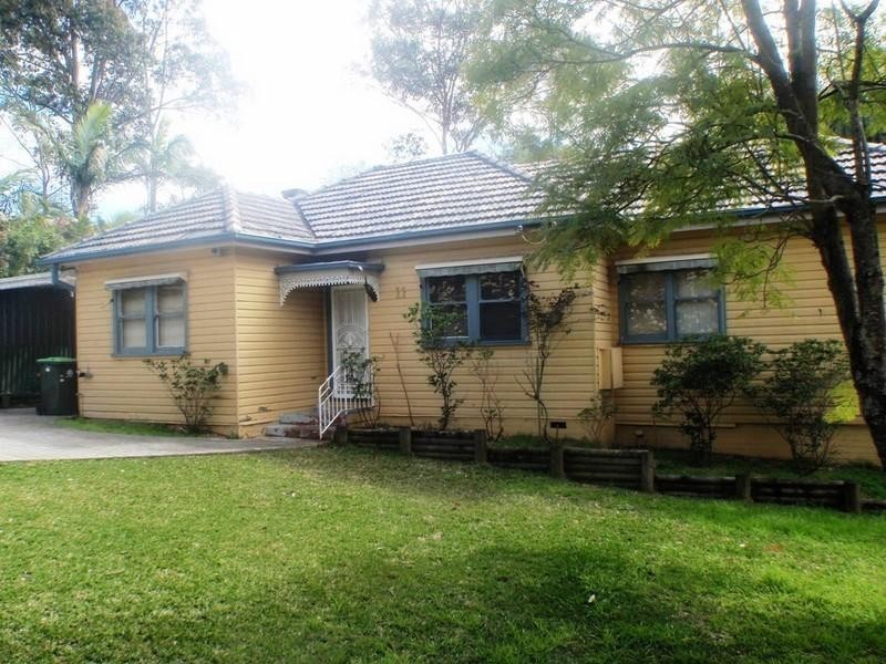 11 Windermere Avenue, Northmead NSW 2152