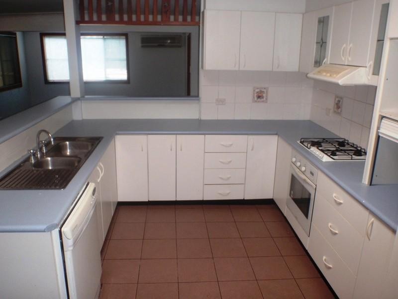 11 Windermere Avenue, Northmead NSW 2152