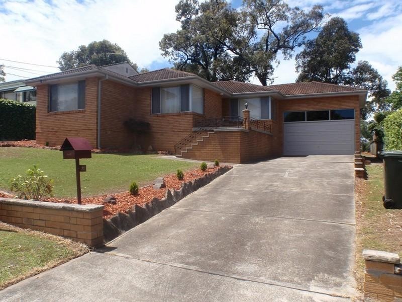 11 Niblick Crescent, Oatlands NSW 2117