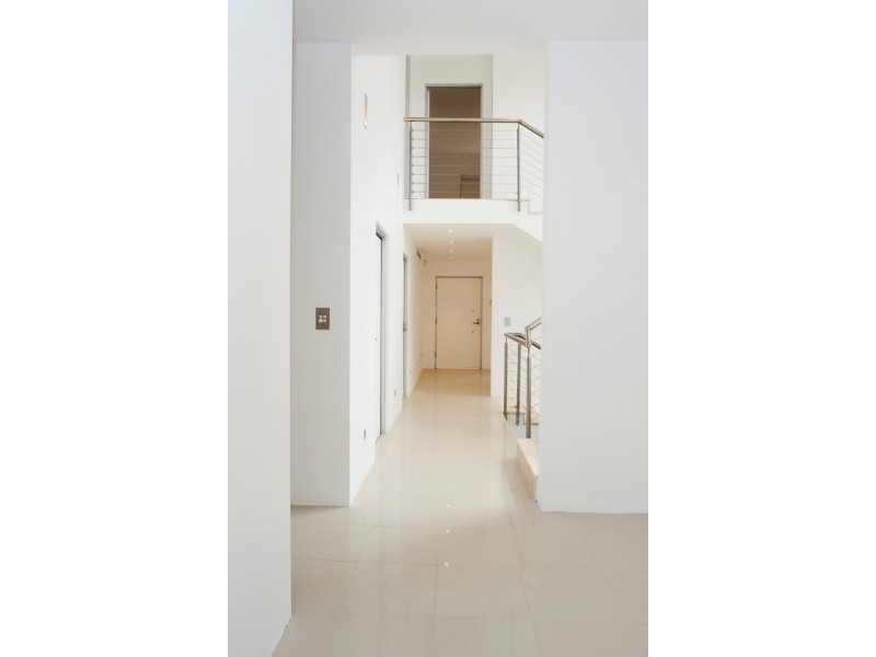 10 Hunterford Crescent, Oatlands NSW 2117