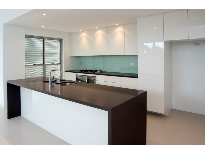 10 Hunterford Crescent, Oatlands NSW 2117