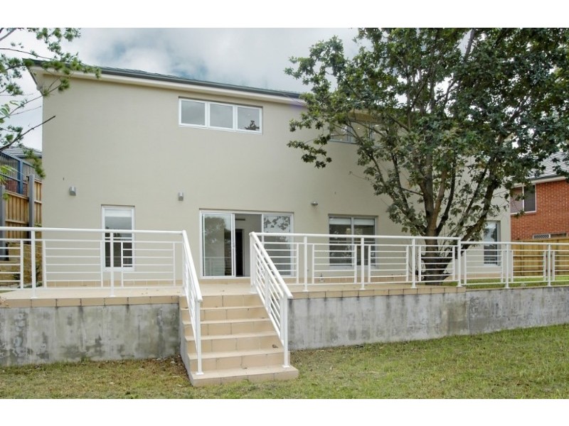 10 Hunterford Crescent, Oatlands NSW 2117