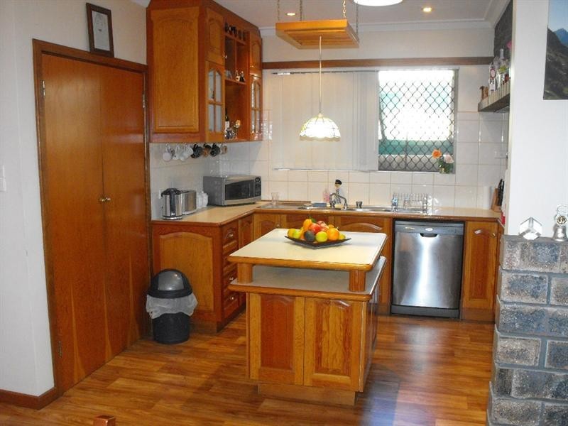 4 Willesee Street, Carnarvon WA 6701