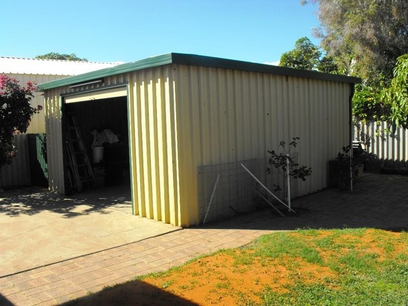 4 Willesee Street, Carnarvon WA 6701
