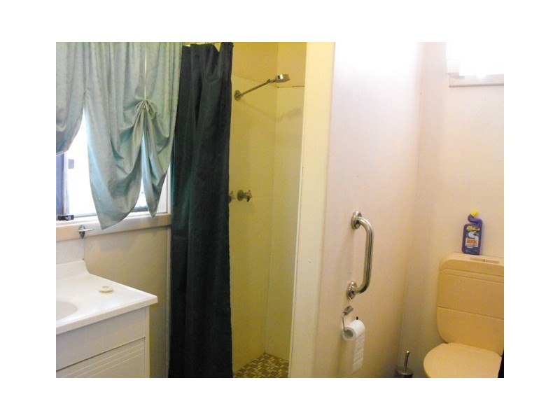 5B Pratt Court, Carnarvon WA 6701