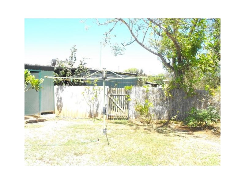 5B Pratt Court, Carnarvon WA 6701