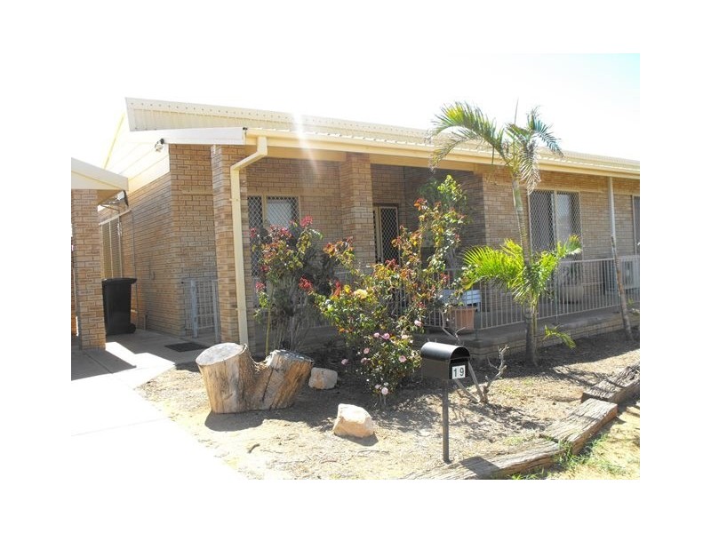 19 Crowther Street, Carnarvon WA 6701