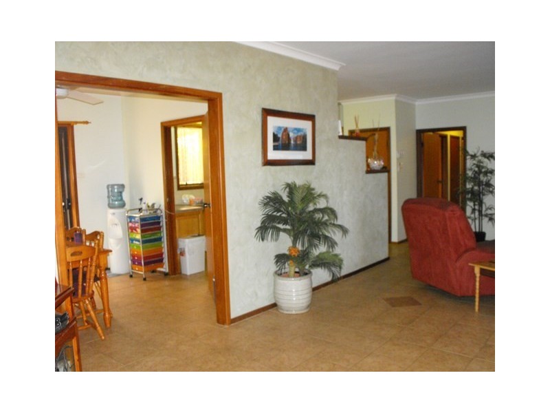 19 Crowther Street, Carnarvon WA 6701