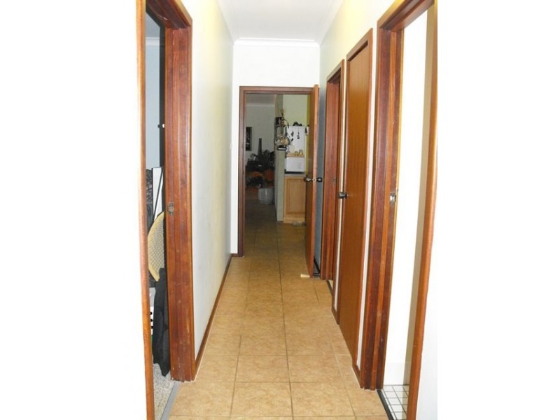 19 Crowther Street, Carnarvon WA 6701