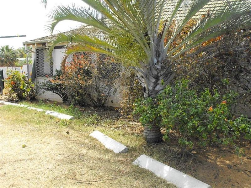 14 Whitlock Street, Carnarvon WA 6701