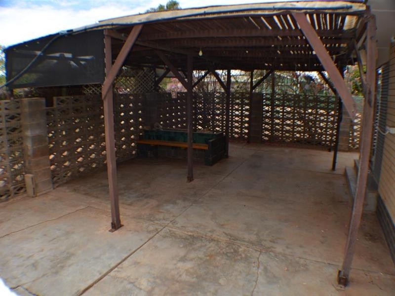 43 Wheelock Way, Carnarvon WA 6701