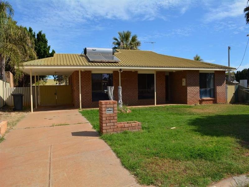 11 Geyer Place, Carnarvon WA 6701