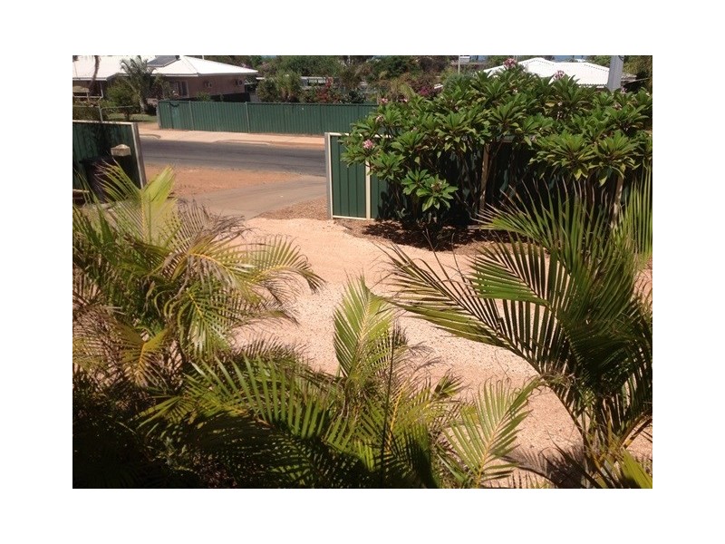 37 Hubble Street, Carnarvon WA 6701