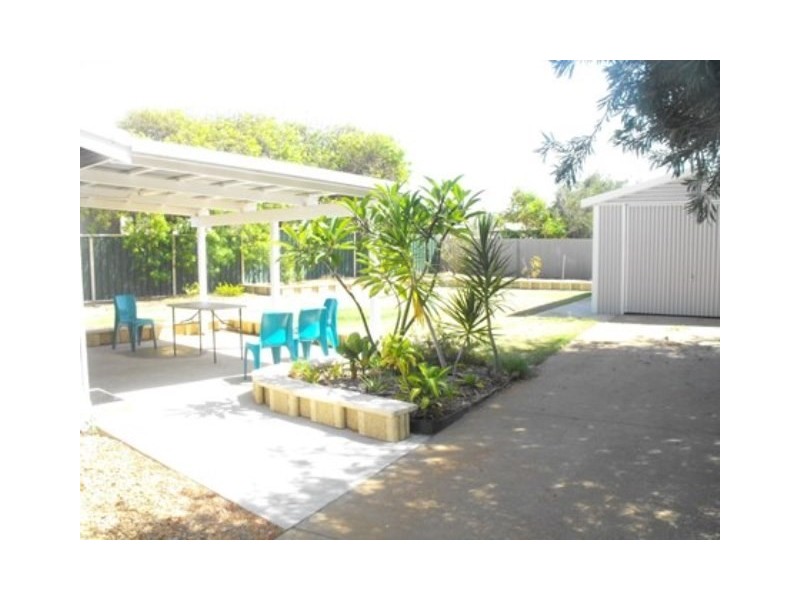 37 Hubble Street, Carnarvon WA 6701