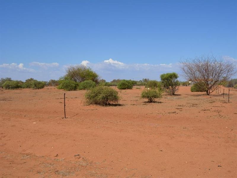 261 Bibbawarra Road, Carnarvon WA 6701