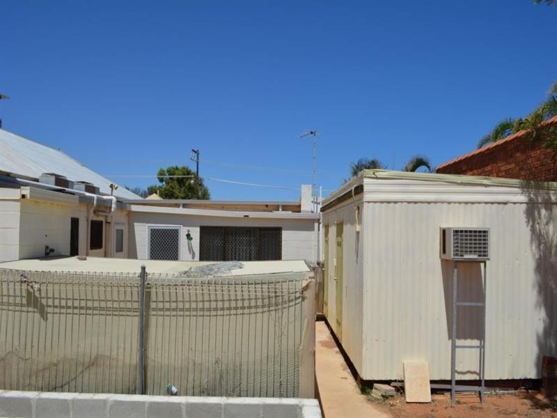 18 Francis Street, Carnarvon WA 6701