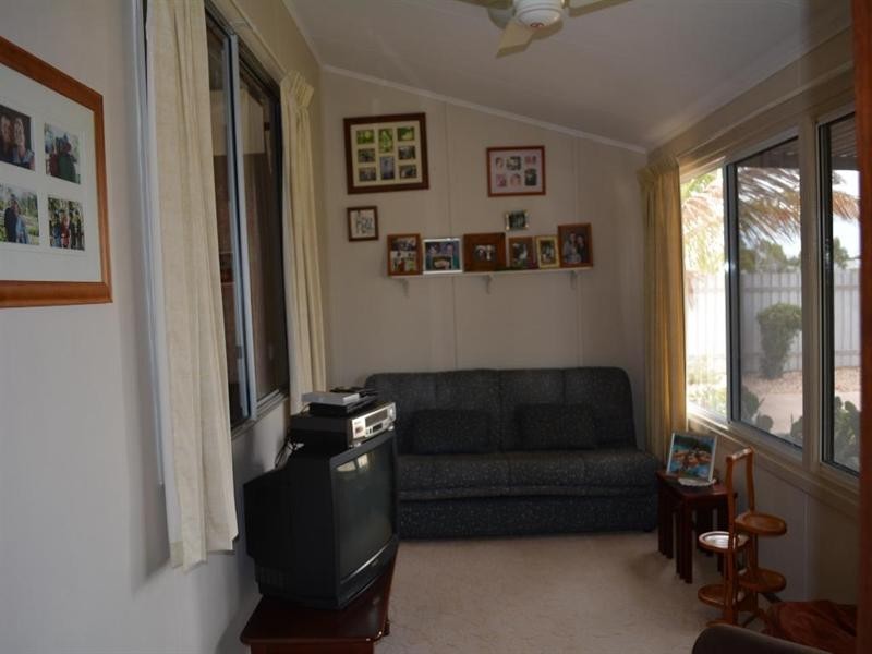 18 Carey Street, Carnarvon WA 6701