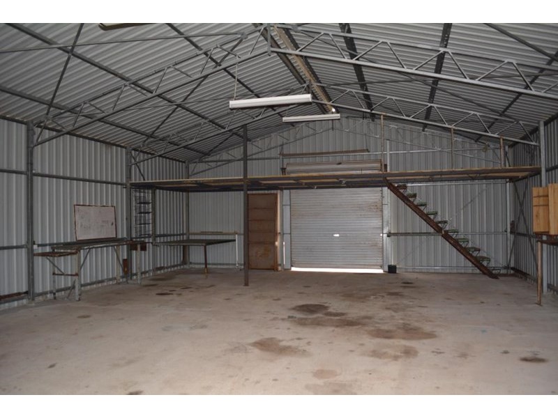 5 Richardson Street, Carnarvon WA 6701