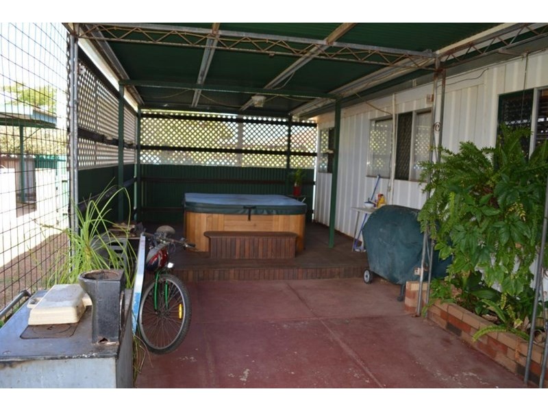 55 Douglas Street, Carnarvon WA 6701